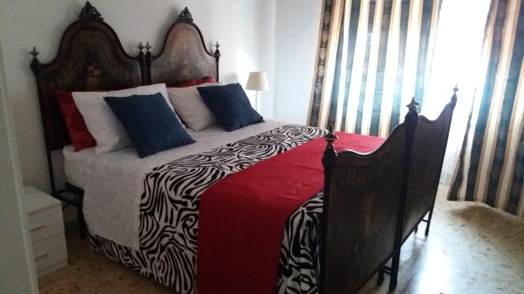 Guest House Il Marchese Del Grillo Roma Phòng bức ảnh