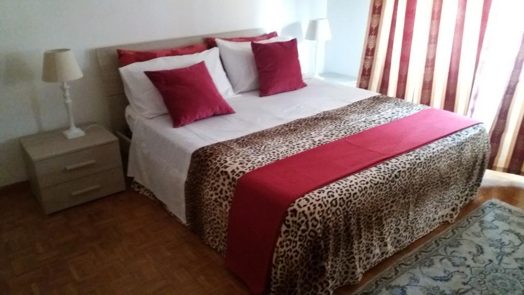 Guest House Il Marchese Del Grillo Roma Phòng bức ảnh